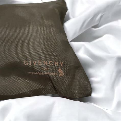 givenchy for singapore airlines socks|2 Pair of GIVENCHY for Singapore Airlines 1st class Socks and .